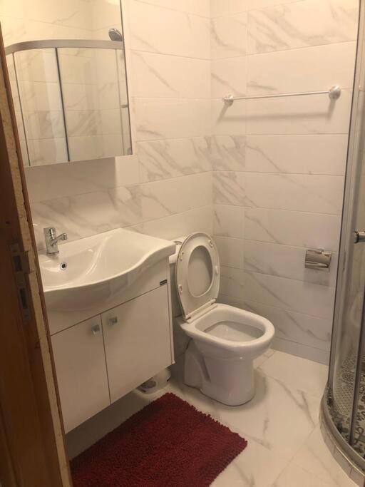 Appartamento Center De Gueliz Avec Piscine *